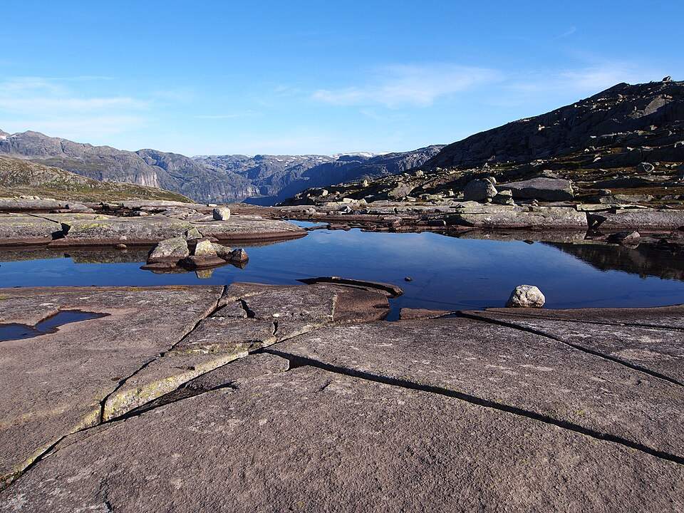 Trolltunga: fra Skjeggedal til Trolltunga